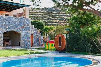Wild Pear Villa *